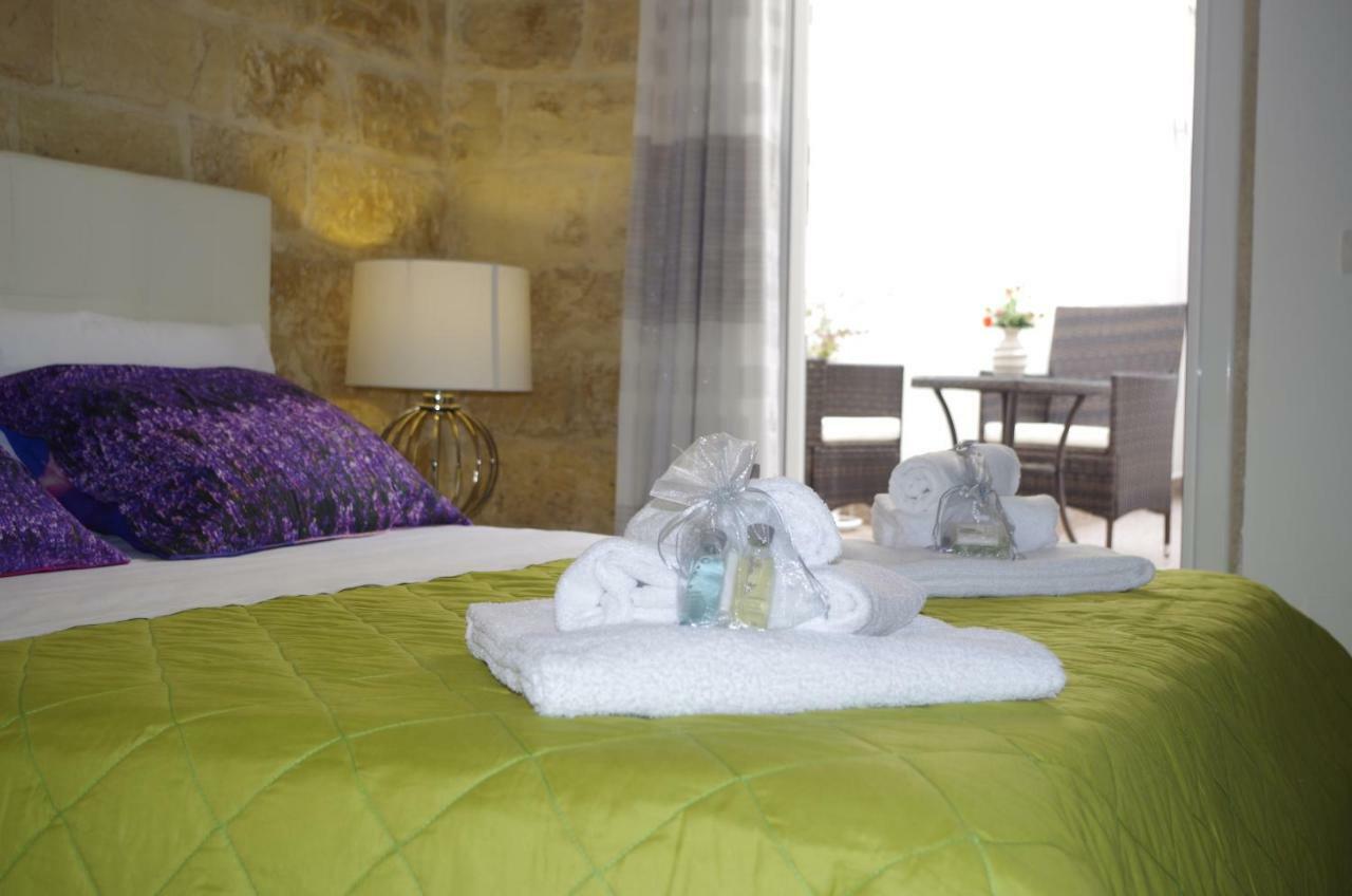 Ferrante D'Aragona Rooms Лечче Экстерьер фото
